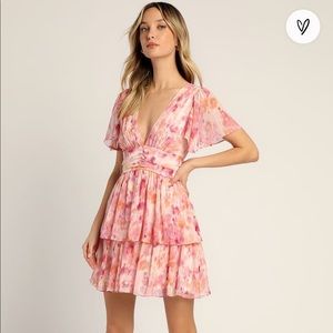 BRAND NEW LULUS WEDDING GUEST DRESS